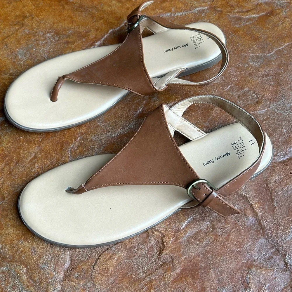 Time and Tru Brown Boho Thong Slingback Minimalist Sandals Sz 11